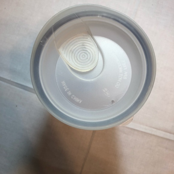 Book Club Clear Plastic Wine Thermos - Picture 3 of 3